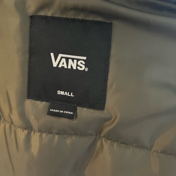NWOT - Vans MTE winter coat - Picture 4 of 4